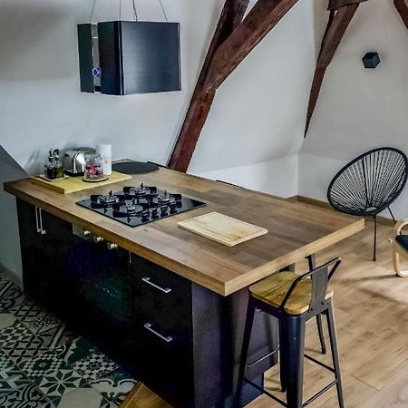 Vue Sur La Cathedrale - Au Coeur De Bourges Apartment Ngoại thất bức ảnh