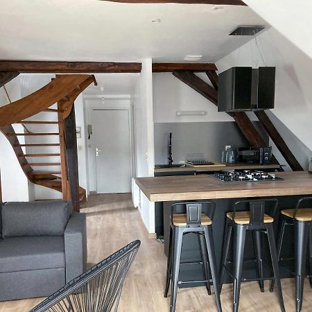 Vue Sur La Cathedrale - Au Coeur De Bourges Apartment Ngoại thất bức ảnh